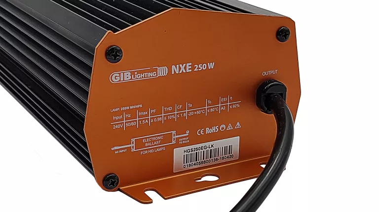 ZASILACZ GIB LIGHTING NXE 250W + GNIAZDO ADJUST A-WINGS + 2X ŻARÓWKA 250W