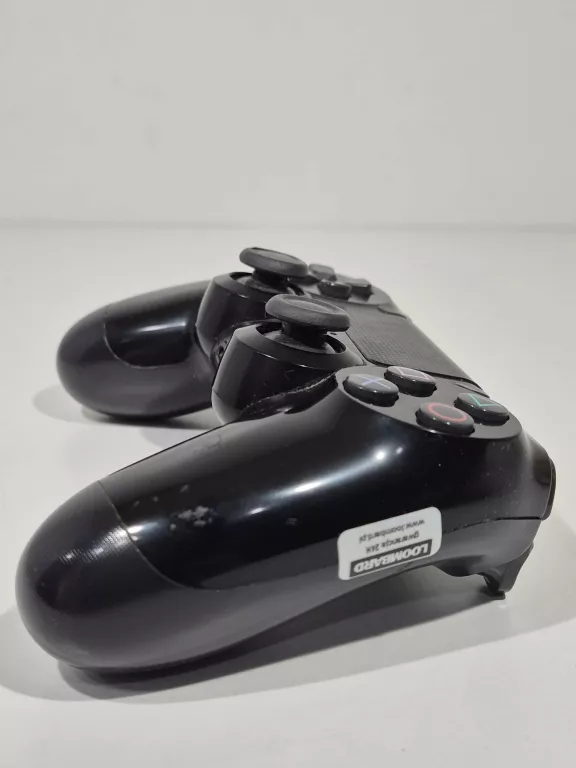 PAD DO PS4 KOLOR CZARNY