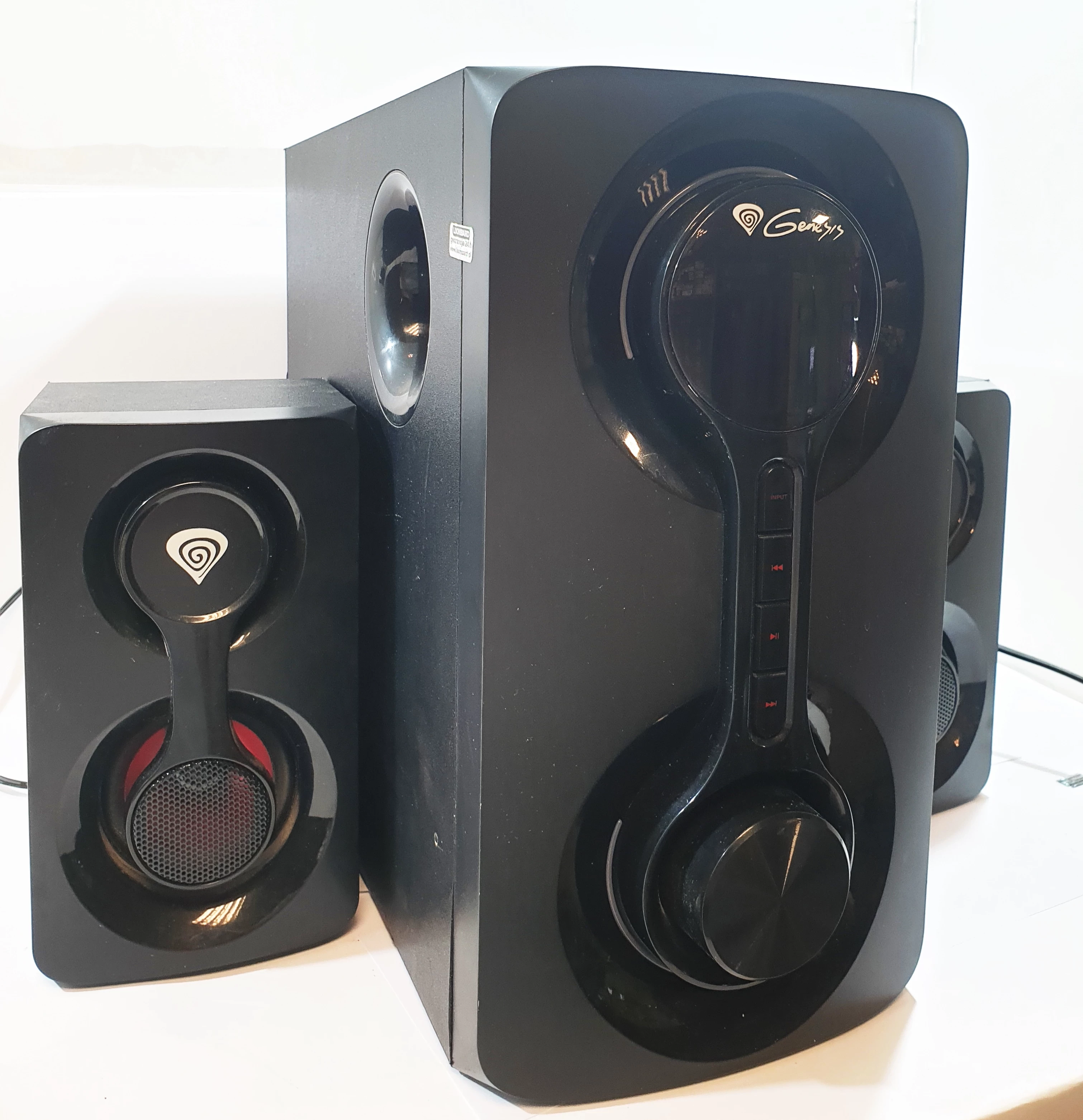 subwoofer-genesis-helium-700bt-ean-gtin-5901969412802