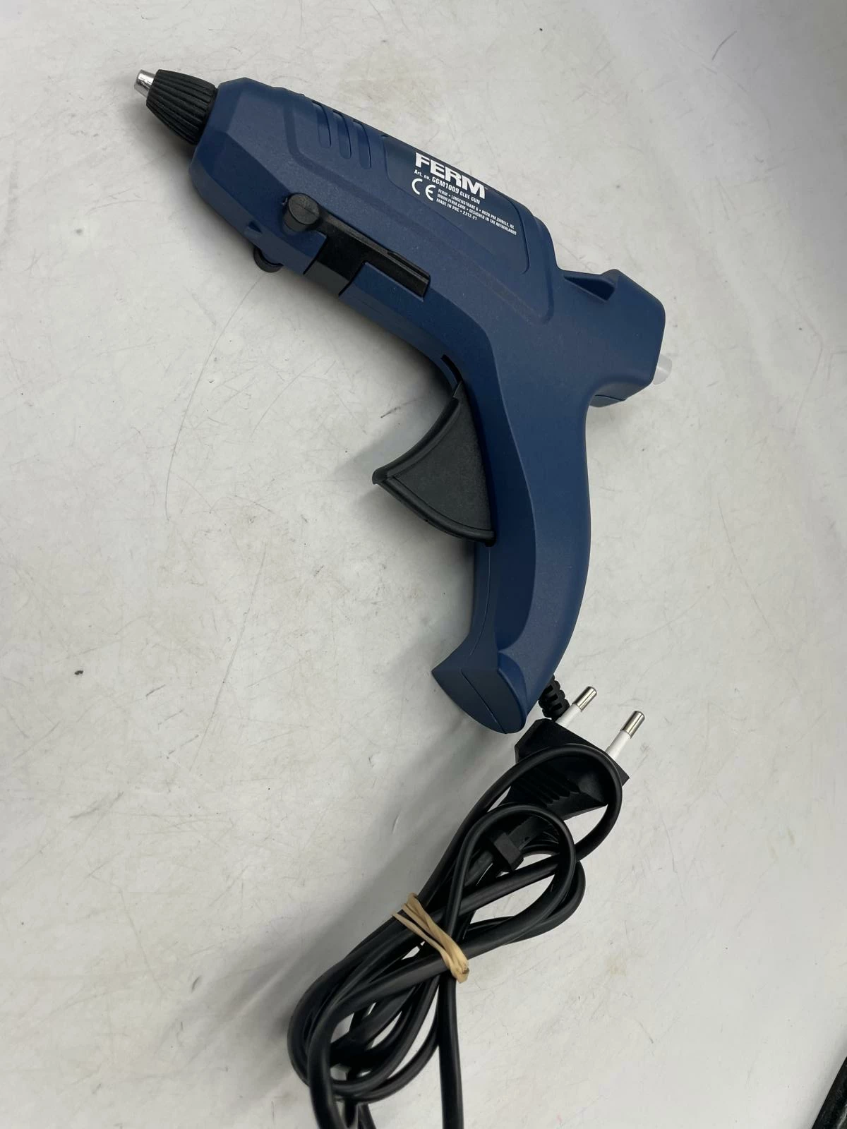 pistolet-do-kleju-ggm1009-niepodleglosci-26-czechowice-milz-2