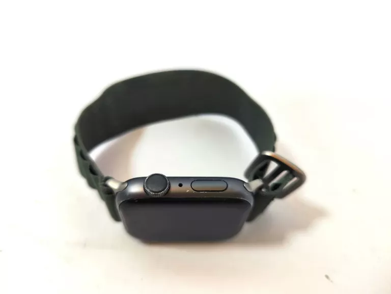 apple-watch-series-4-44m-lad-stan-11323-2