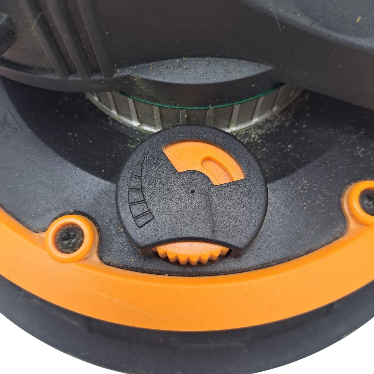 szlifierka-do-gipsu-powermat-pm-dg-1400l-pro-1400w-rodzaj-250123-1798308