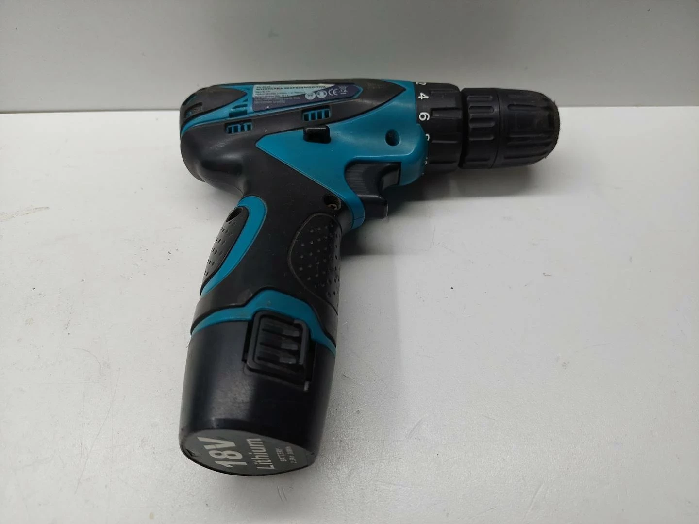 wkretarka-power-ex-8128-2-akumulatory-miekki-moment-obrotowy-1400