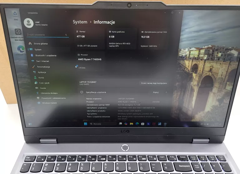 LAPTOP LENOVO LOQ 15ARP9 RYZEN 7/16GB/512GB SSD/WIN 11 PUDEŁKO
