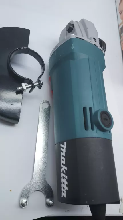 szlifierka-katowa-makitta-ean-gtin-088381808552