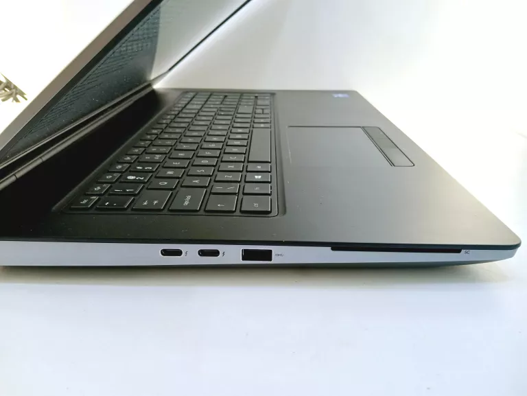 LAPTOP DELL PRECISION 7760 I7 32GB 512GB NVIDIA