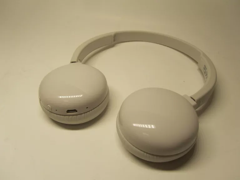SLUCHAWKI JVC HA-S20BT