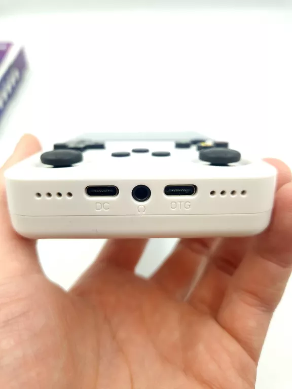KONSOLA R36S KOMPLET + GRY PLAYSTATION, GAMEBOY, NINTENDO