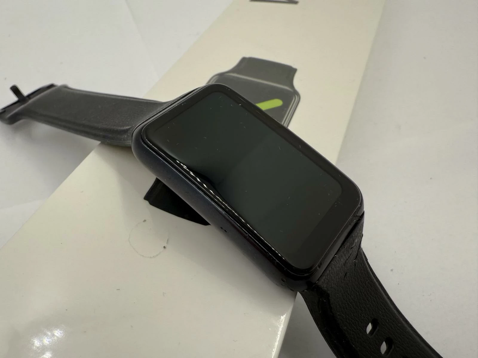 smartwatch-oppo-watch-free-komplet-ean-gtin-6932169307840