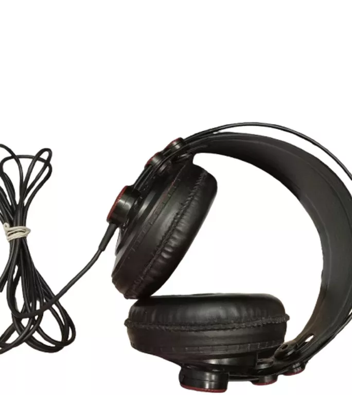 sluchawki-super-lux-hd681-stan-11323-2