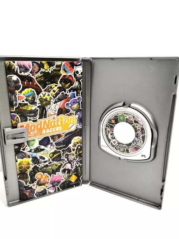 gra-na-psp-modnation-racers-stan-11323-2