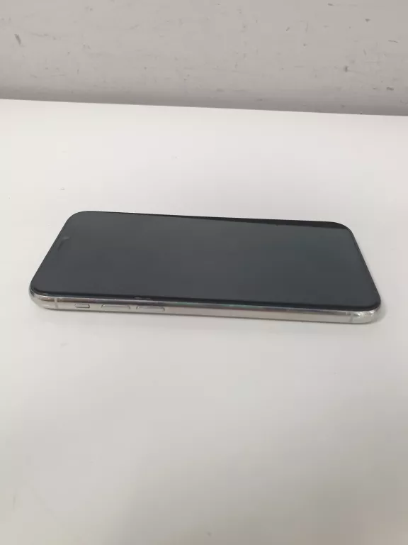 telefon-iphone-11-pro-265-gb-kondycja73-opis-nie-wlacza-sie-pamiec-ram-202865-214121