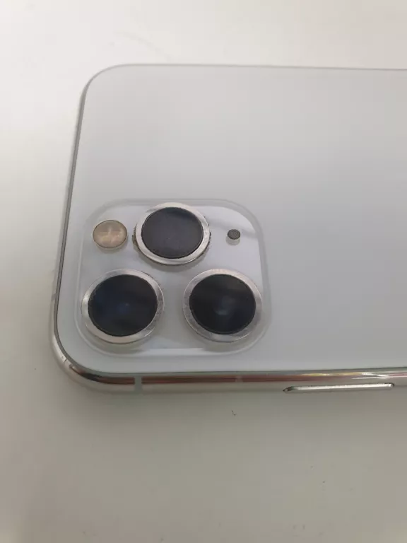 telefon-iphone-11-pro-265-gb-kondycja73-opis-nie-wlacza-sie-wbudowana-pamiec-202869-214185
