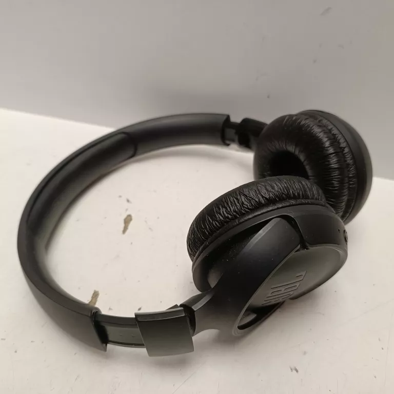 sluchawki-jbl-tune-520bt-osiedle-teatralne-3u15-krakow