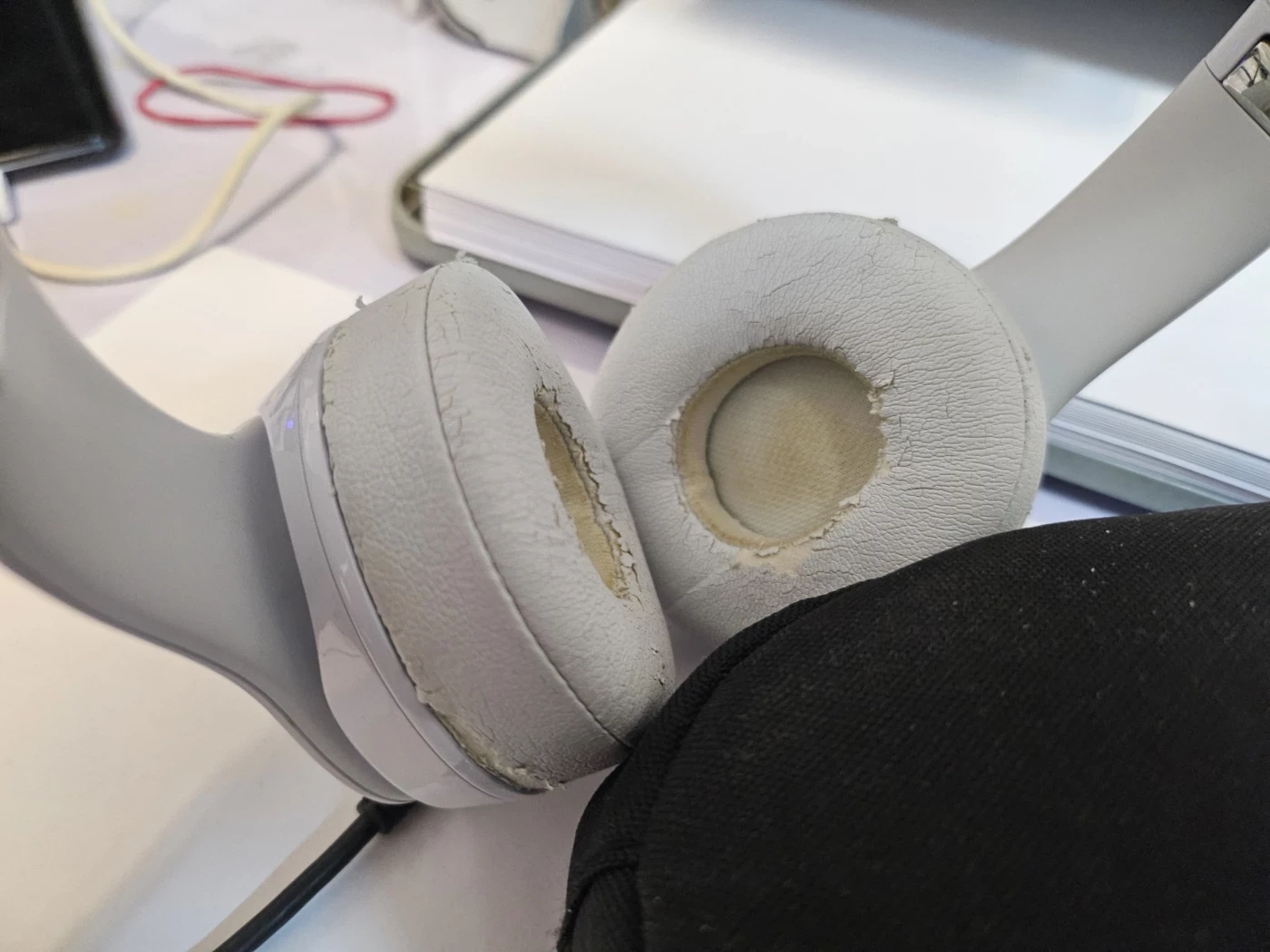 beats-solo-3-opis-kolor-dominujacy-129357-8