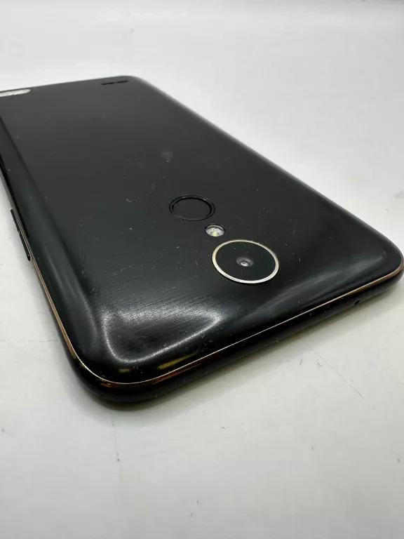 TELEFON LG K10 2017 DUAL 2/16 GB