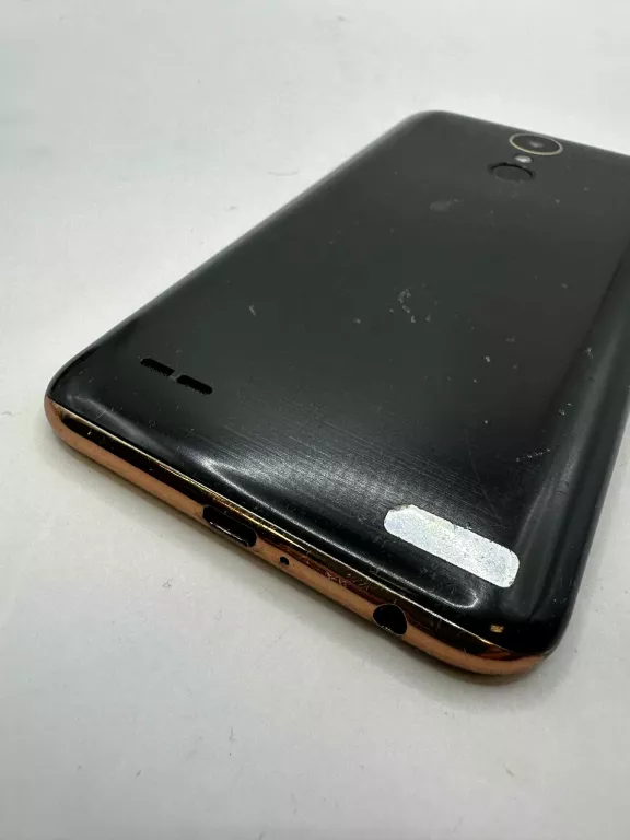 TELEFON LG K10 2017 DUAL 2/16 GB
