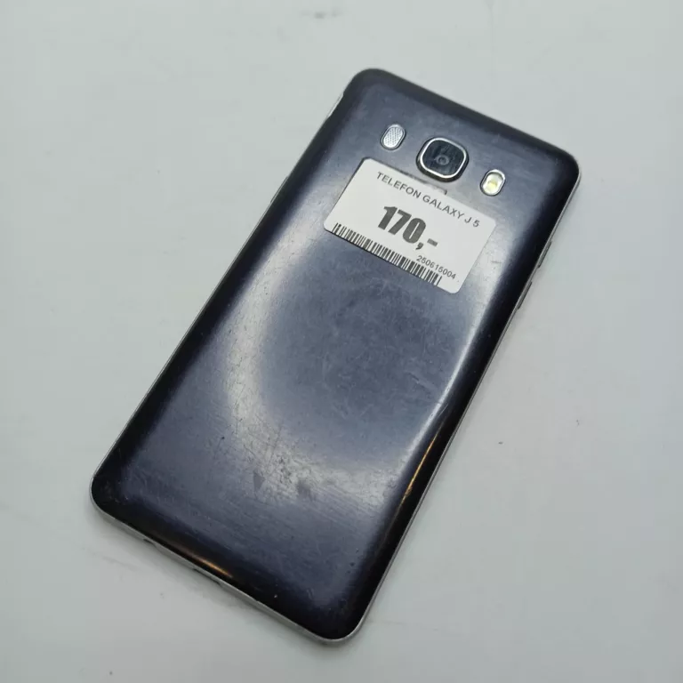 telefon-galaxy-j-5-przekatna-ekranu-500