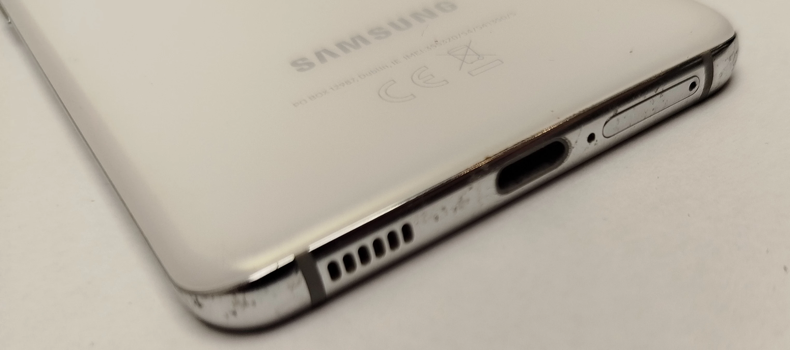 samsung-galaxy-s21-5g-8gb128g-przekatna-ekranu-620