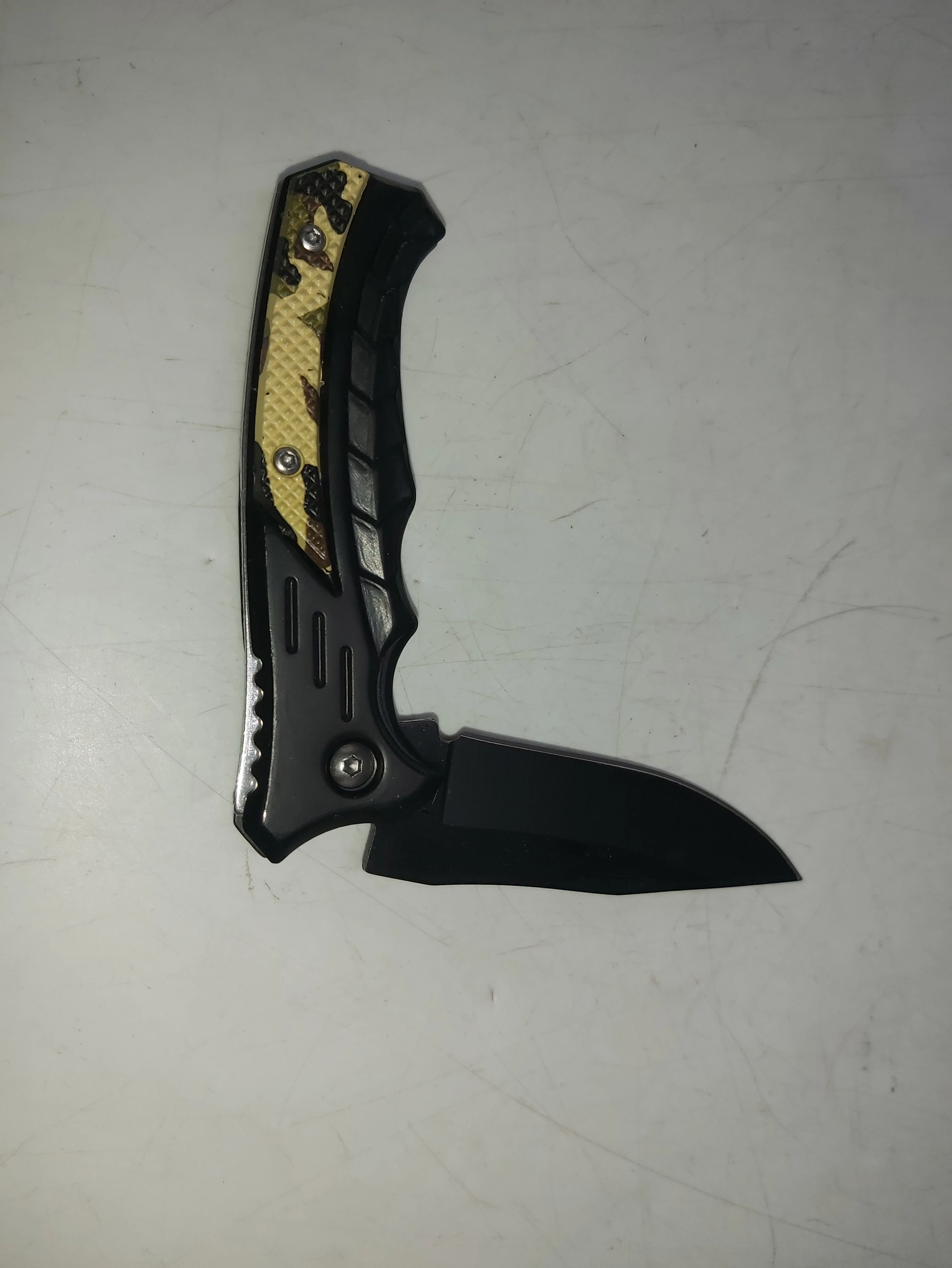 noz-taktyczny-scyzoryk-skladany-v11-slowackiego-17-katowice