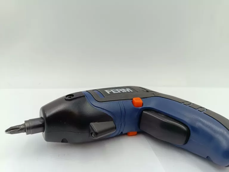 WKRĘTAK FERM 3,6V WALIZKA