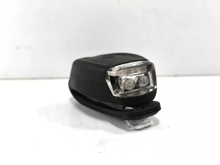 LAMPA PRZEDNIA CZARNA