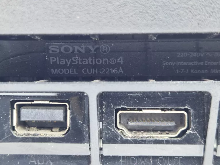 KONSOLA PS4 SLIM 500 GB 2XPAD + OPIS