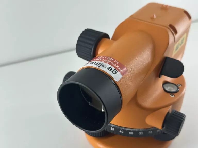 NIWELATOR OPTYCZNY GEOLINE AL-32 120 M IP54 WALIZKA