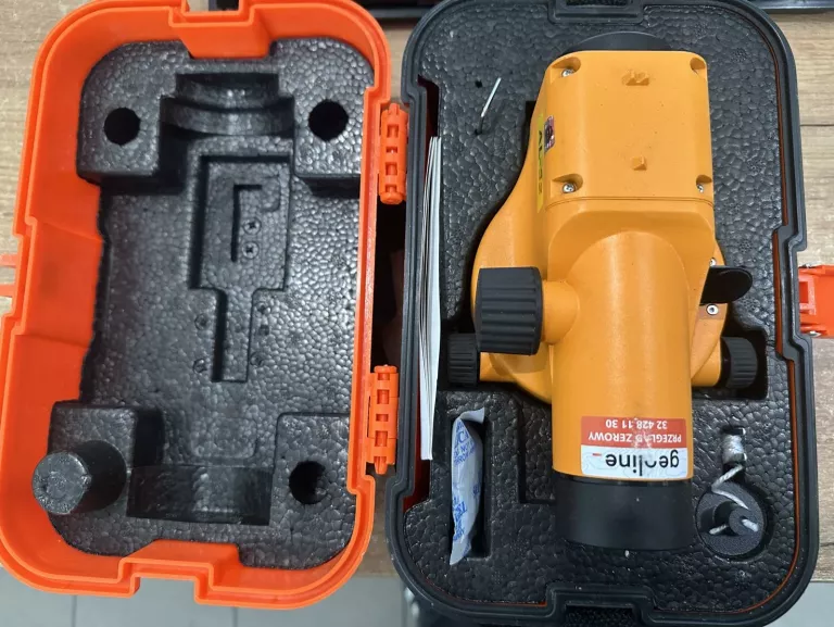 NIWELATOR OPTYCZNY GEOLINE AL-32 120 M IP54 WALIZKA
