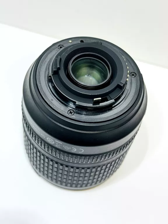 obiektyw-nikon-nikkor-af-s-18-105-mm-f35-56g-dx-ed-vr-ogniskowa-207066-229486