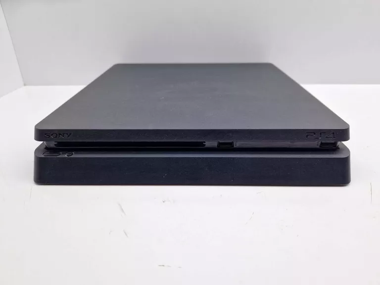 KONSOLA PS4 SLIM 500 GB 2XPAD + OPIS