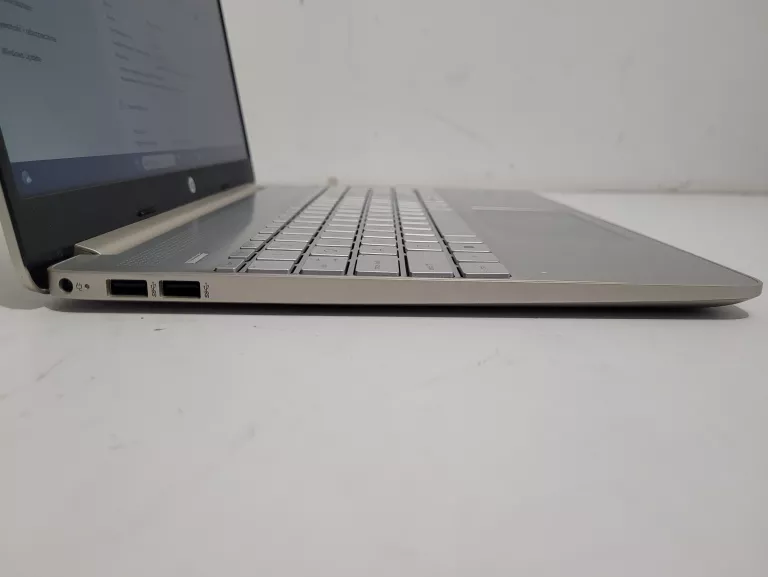 LAPTOP 15,6" HP MODEL 15S-FQ2241NW