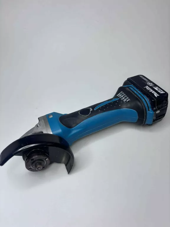 SZLIFIERKA KĄTOWA MAKITA DGA 4522Z