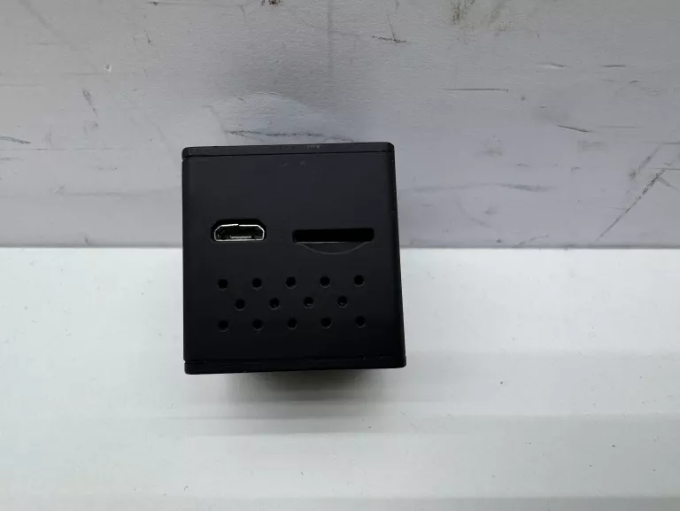 MINI KAMERA SZPIEGOWSKA V4 HD