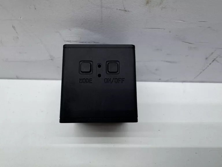 MINI KAMERA SZPIEGOWSKA V4 HD
