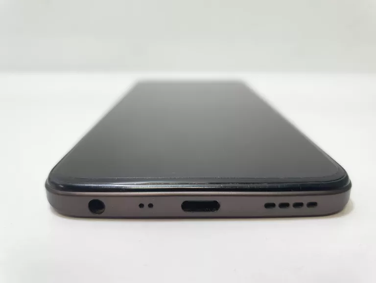 TELEFON REALME 8I
