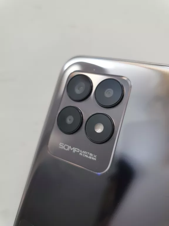 TELEFON REALME 8I