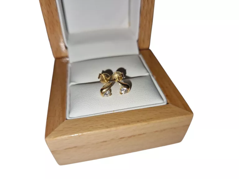 sliczne-kolczyki-sztyfty-cyrkonia-pr-585-pilsudskiego-10-krosno