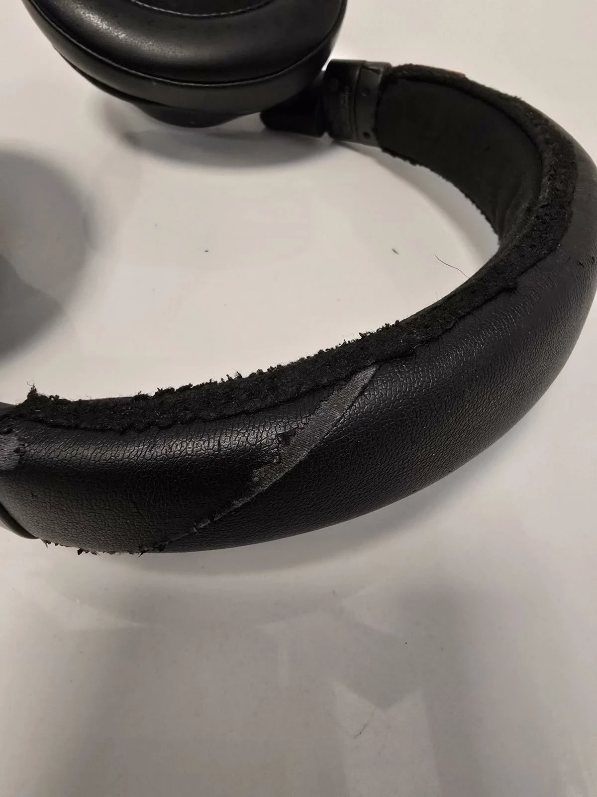 sluchawki-plantronics-v8200-solo-transmisja-sygnalu-203713-217785