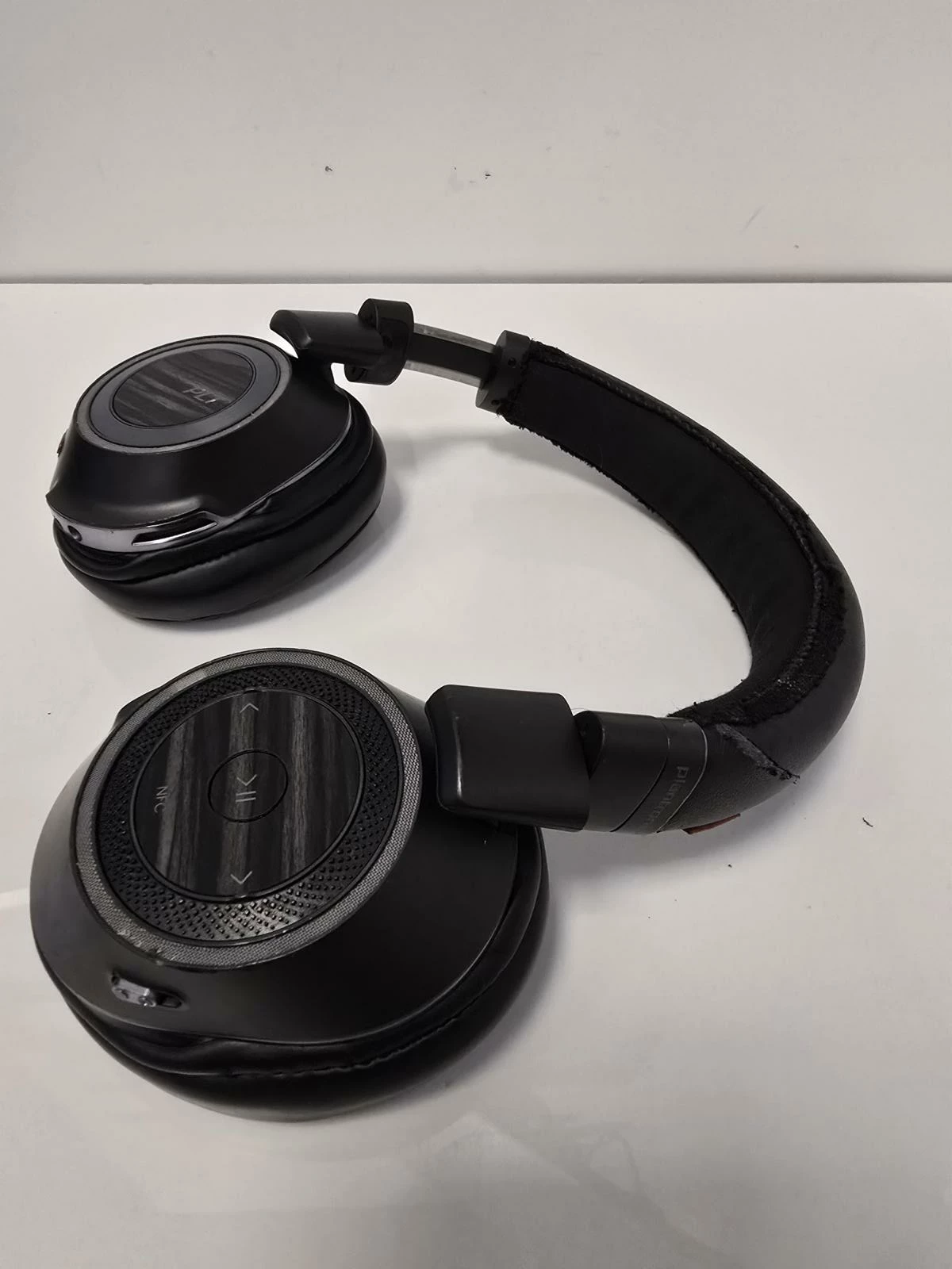 sluchawki-plantronics-v8200-solo-kod-producenta-208769-01