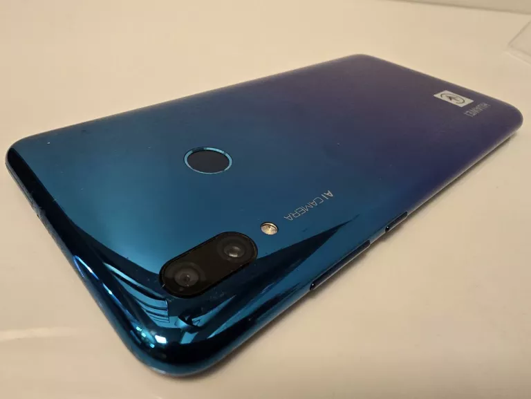 TELEFON HUAWEI P SMART 2019 3/64GB SOLO