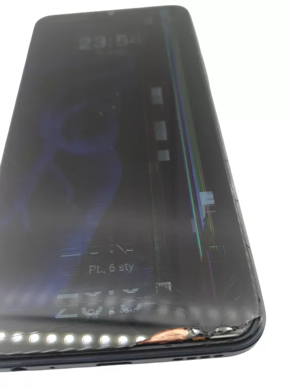 TELEFON VIVO V2110 NA CZĘSCI