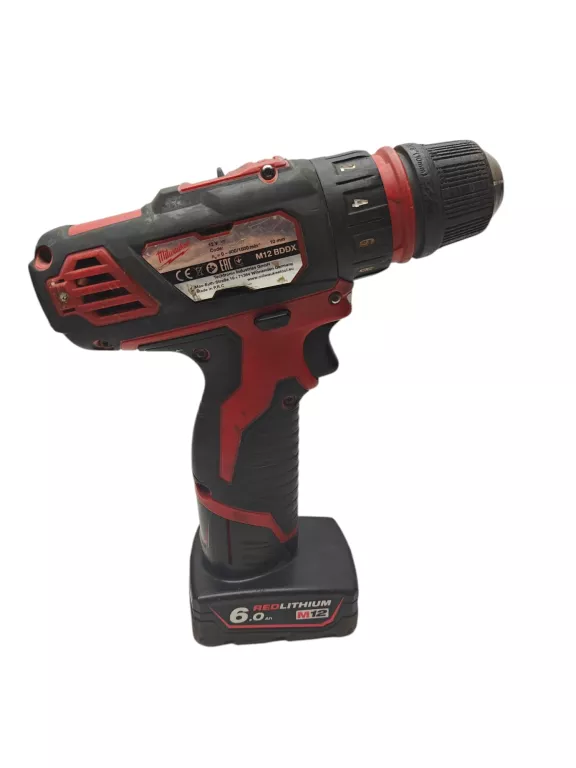 KOMPAKTOWA WIERTARKO- WKRĘTARKA MILWAUKEE M12 BDD