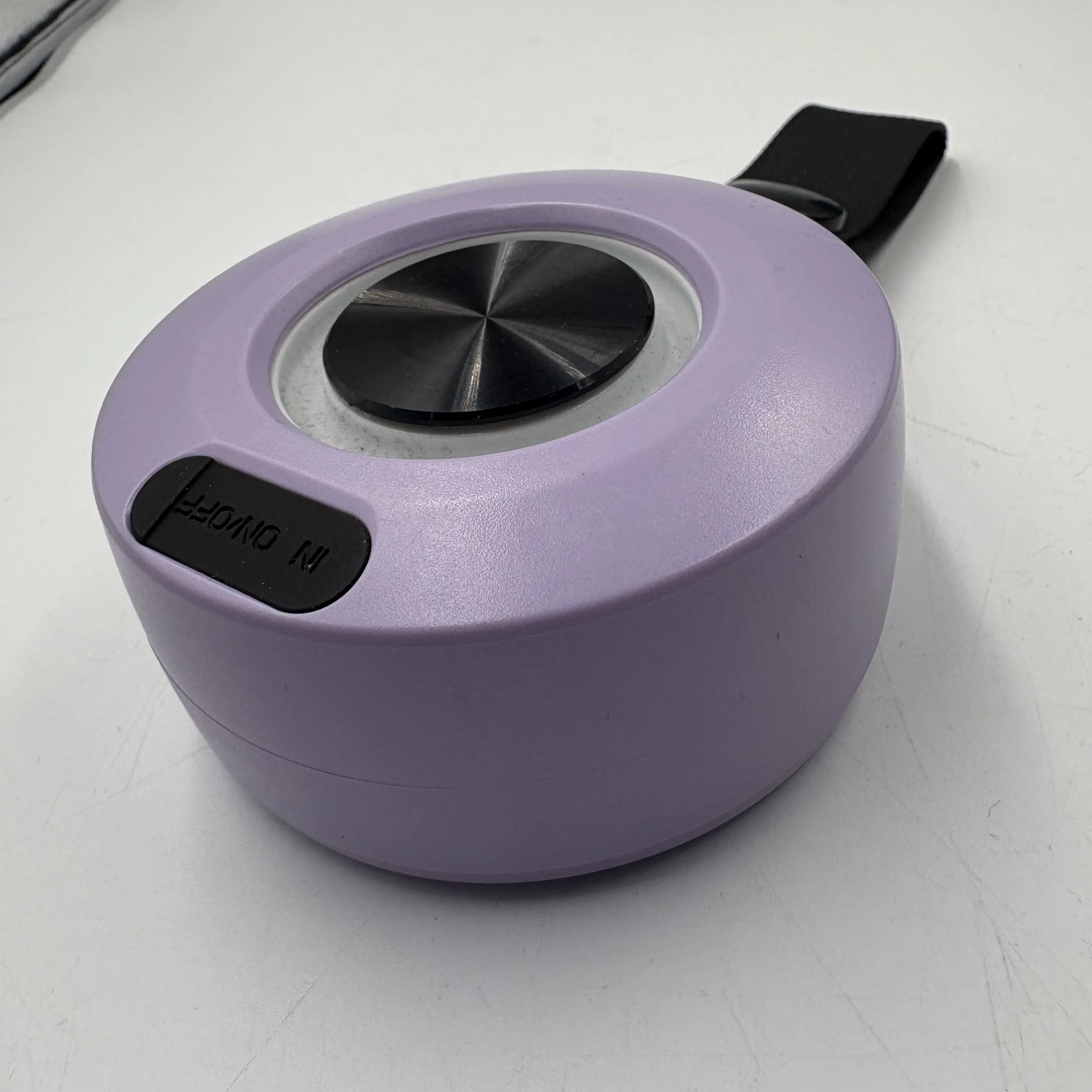 glosnik-bluetooth-fioletowy-stan-11323-2