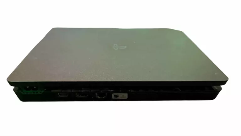 KONSOLA PLAYSTATION 4 1TB