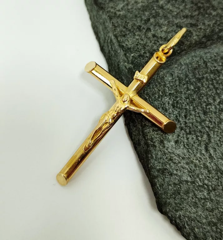 ZŁOTA ZAWIESZKA KRZYŻ 585 W3,67