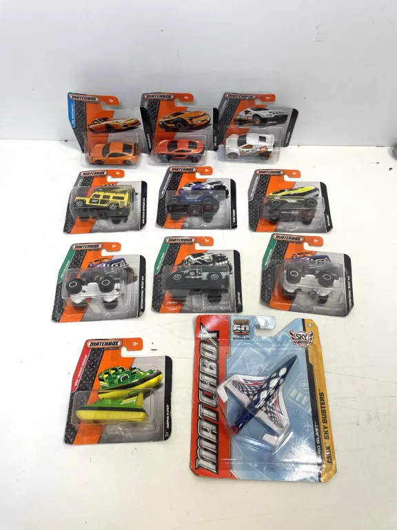 RESORAK AUTKO MATCHBOX RÓŻNE