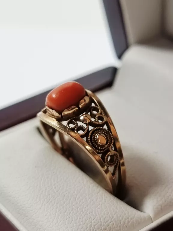 zloty-pierscionek-z-koralem-w383-pr585-waga-110