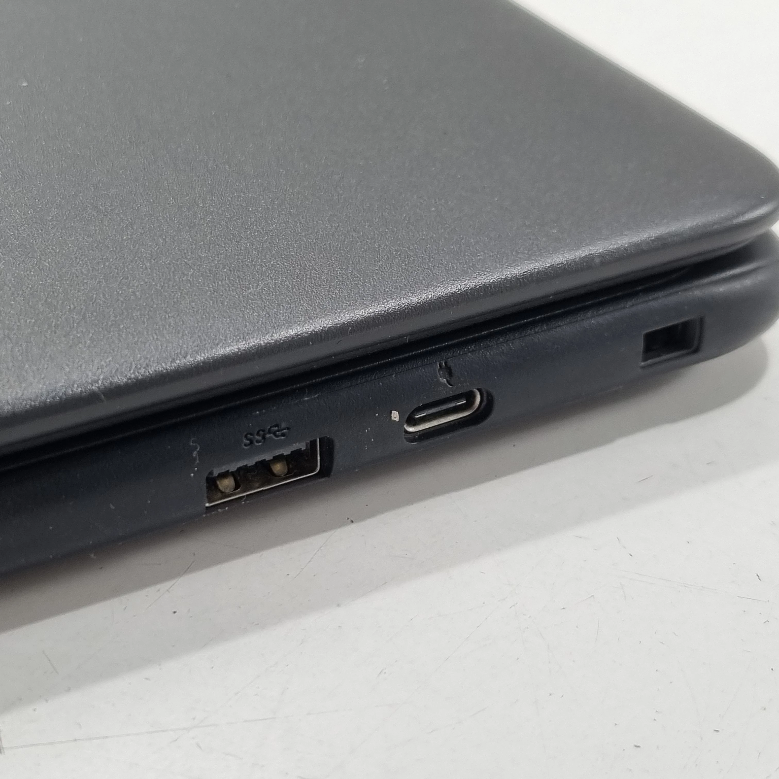 laptop-dell-chromebook-3100-116-intel-celeron-n-4-gb-32-gb-sz-mfg-201-przekatna-ekranu-1160