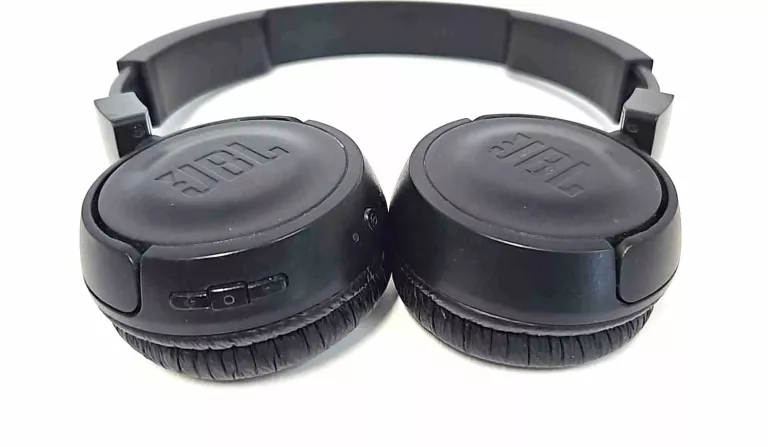 UŻYWANE SŁUCHAWKI JBL T460BT/CZARNE
